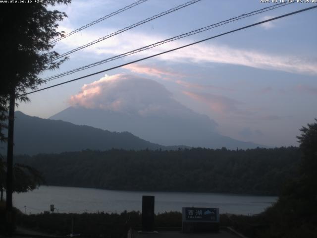 西湖からの富士山