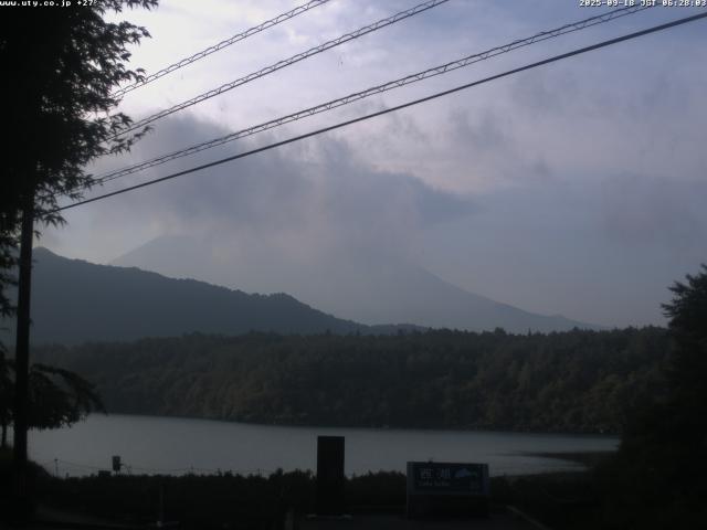西湖からの富士山