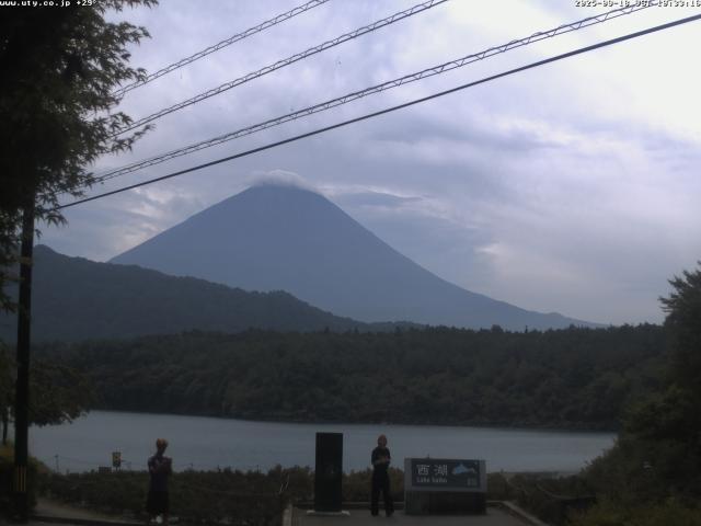 西湖からの富士山