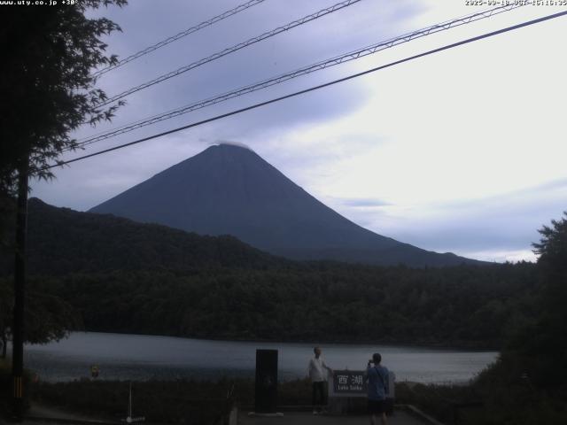 西湖からの富士山