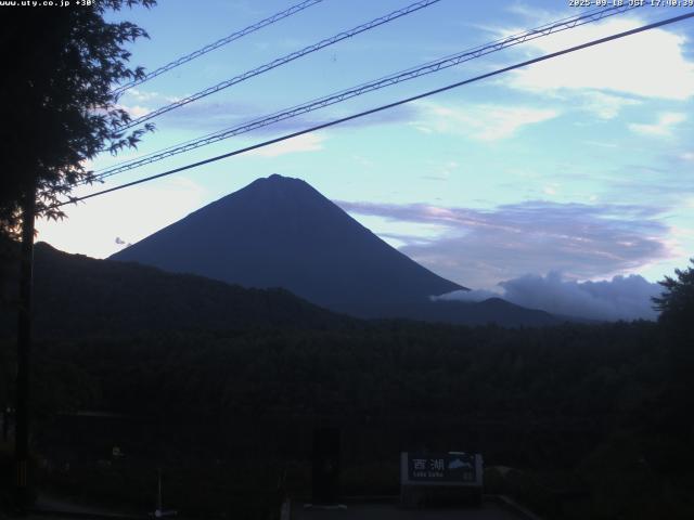 西湖からの富士山