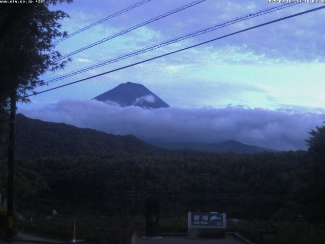 西湖からの富士山