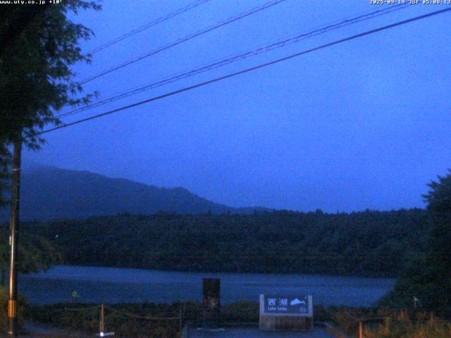 西湖からの富士山