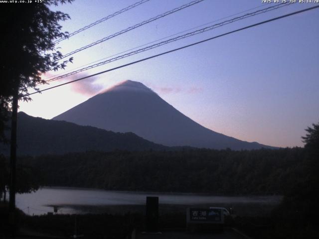 西湖からの富士山