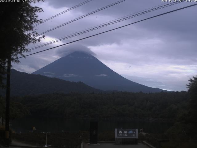 西湖からの富士山