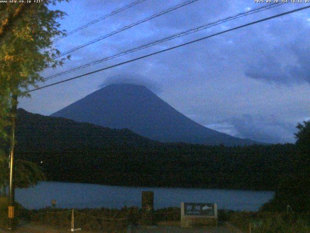 西湖からの富士山
