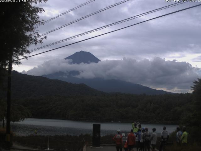 西湖からの富士山