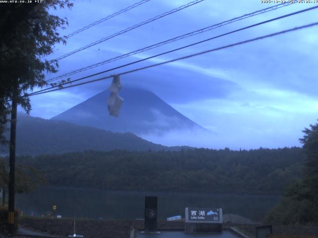 西湖からの富士山