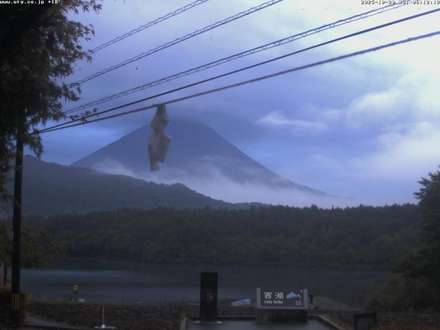 西湖からの富士山