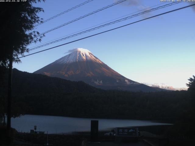 西湖からの富士山