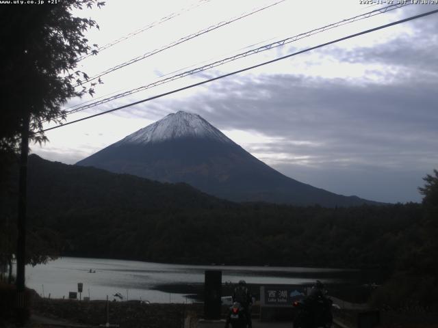 西湖からの富士山