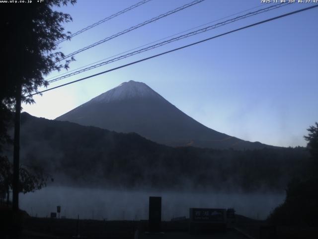 西湖からの富士山