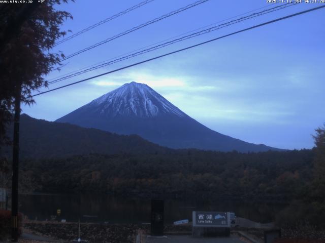 西湖からの富士山
