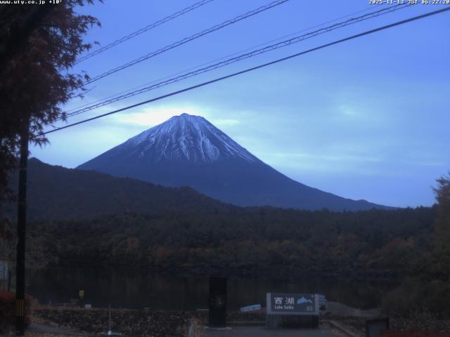 西湖からの富士山