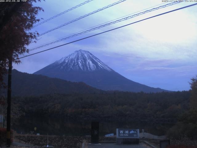 西湖からの富士山