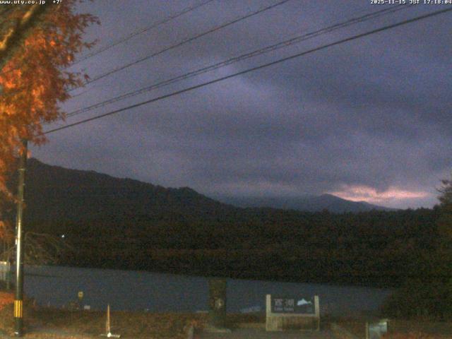 西湖からの富士山