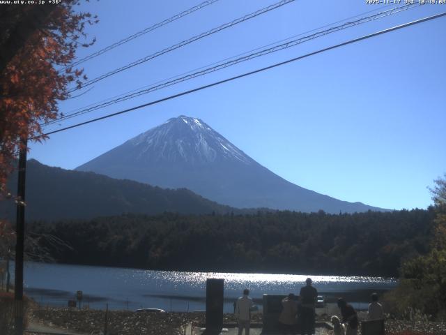 西湖からの富士山