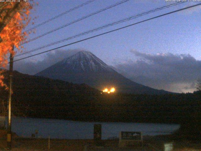 西湖からの富士山