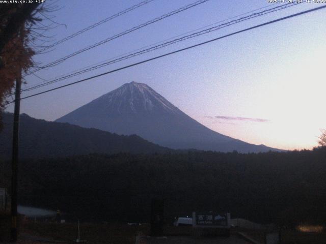 西湖からの富士山