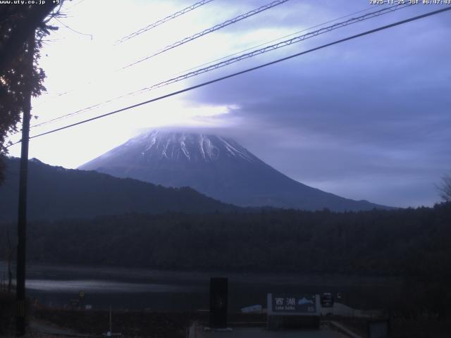 西湖からの富士山