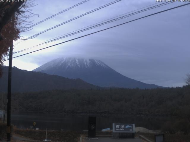 西湖からの富士山
