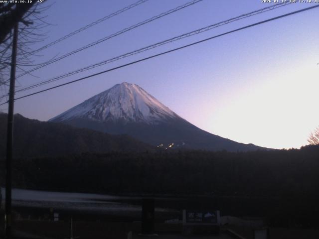 西湖からの富士山