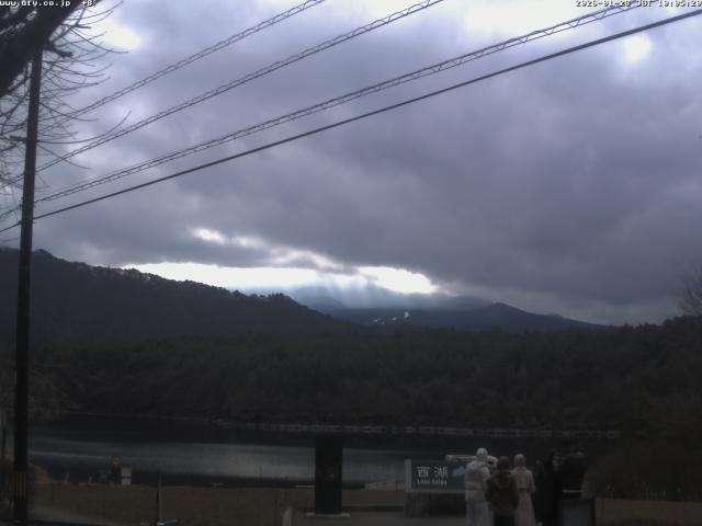 西湖からの富士山
