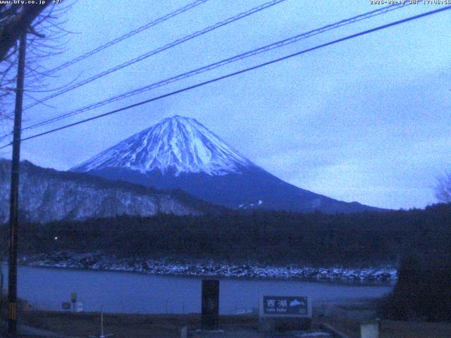 西湖からの富士山