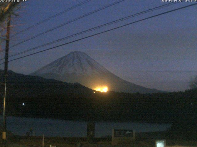 西湖からの富士山