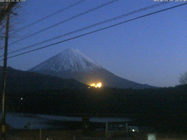 西湖からの富士山