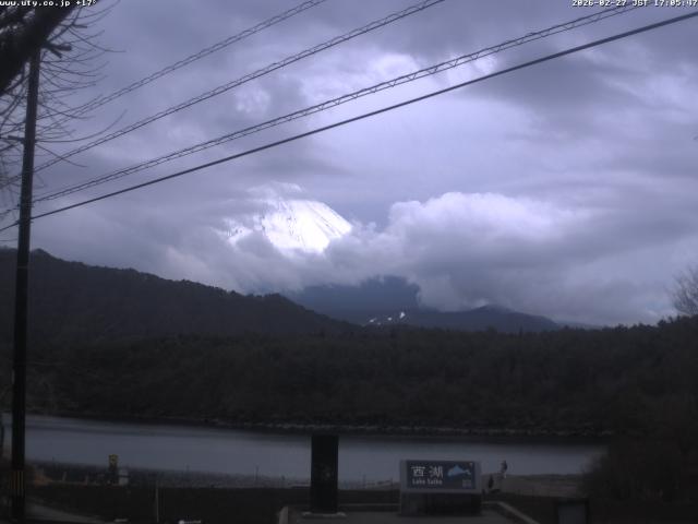 西湖からの富士山