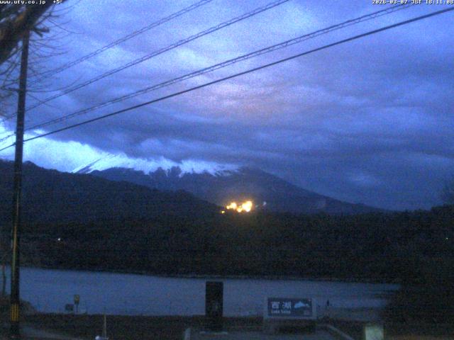 西湖からの富士山
