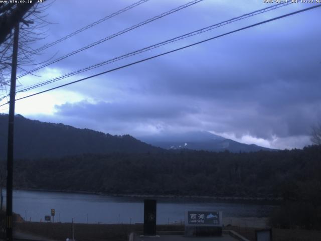 西湖からの富士山