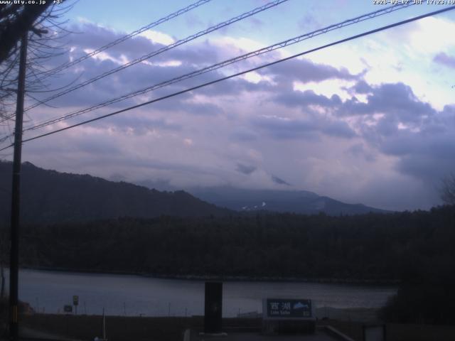 西湖からの富士山