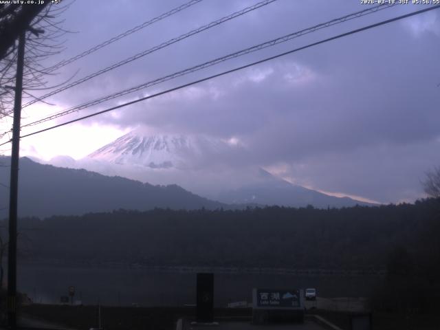 西湖からの富士山