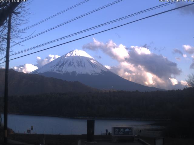 西湖からの富士山