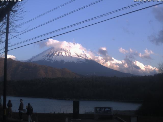 西湖からの富士山