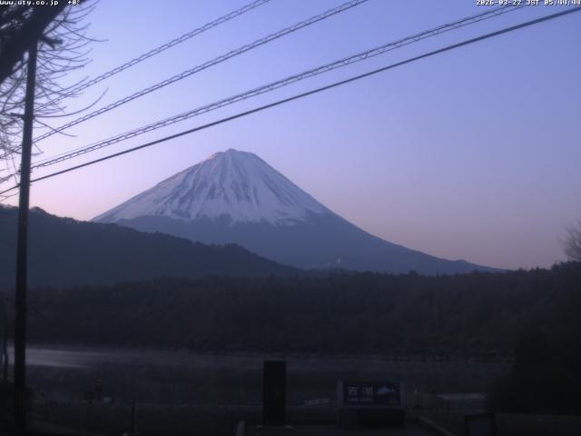 西湖からの富士山