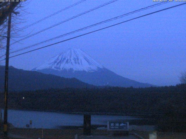 西湖からの富士山