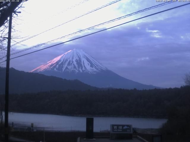 西湖からの富士山