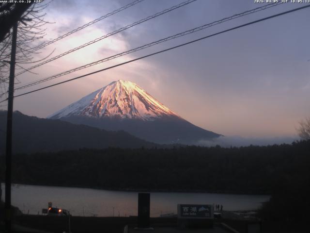 西湖からの富士山