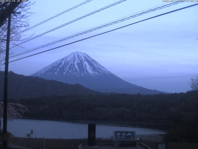 西湖からの富士山