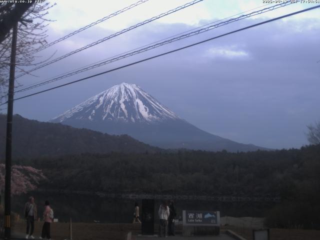 西湖からの富士山