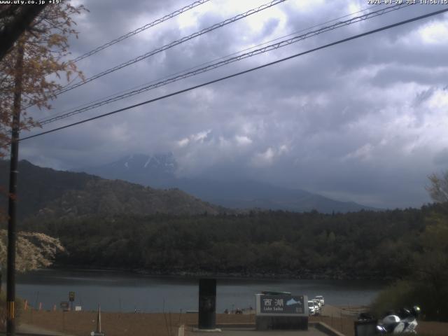 西湖からの富士山