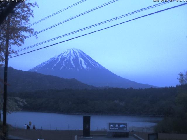 西湖からの富士山