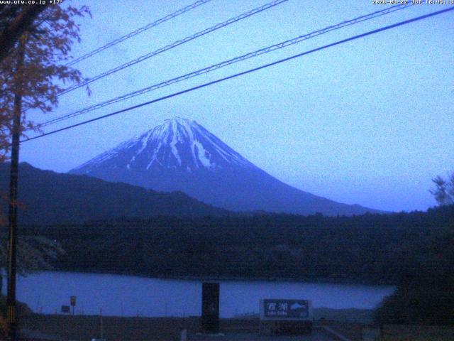 西湖からの富士山