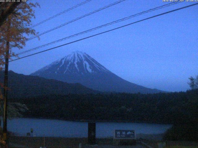 西湖からの富士山