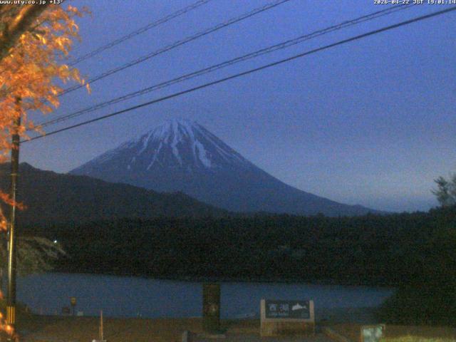 西湖からの富士山