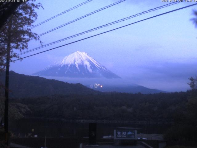 西湖からの富士山