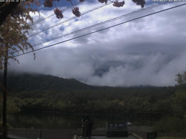 西湖からの富士山